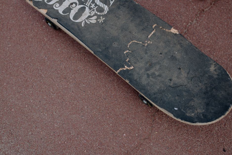 Should You Replace Deck Boards with Wood or Composite This Summer?