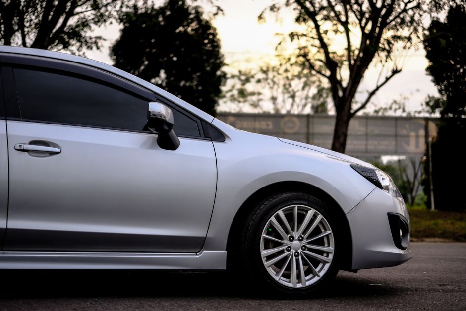 DIY Window Tinting: A Homeowner's Guide to Savings