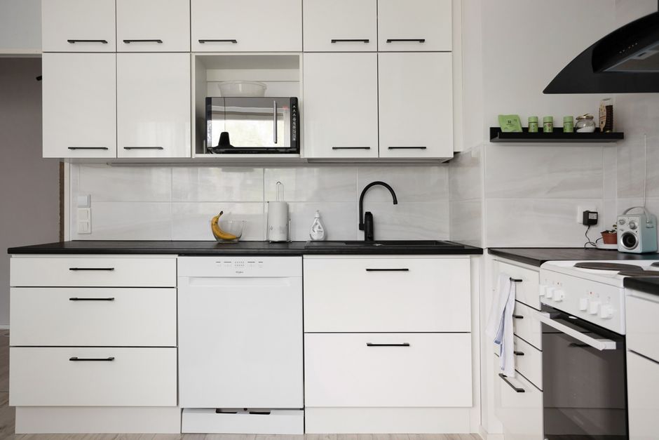 Paint Kitchen Cabinets Like New Without Sanding