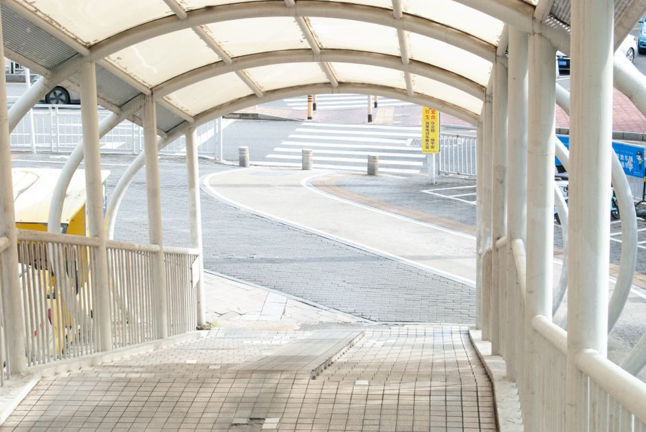 Concrete Walkway Repair: Fix Cracks Before They Spread