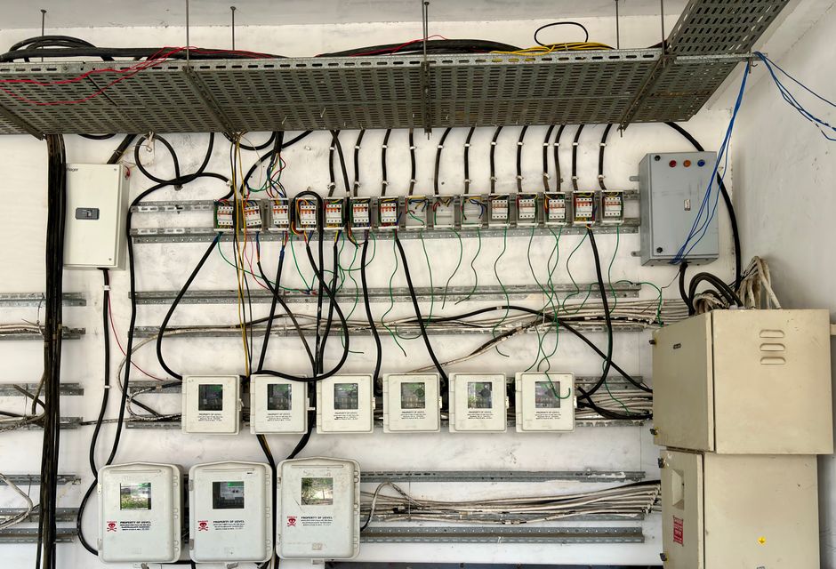 Why Your 15 or 20 Amp Breaker Keeps Tripping When Plugging In
