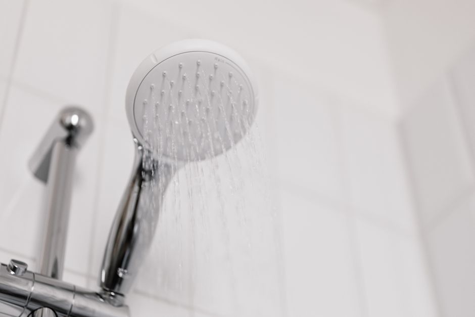 Stop Shower Drips: Fix a Leaky Faucet in Minutes
