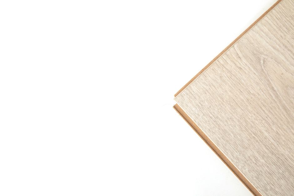 How to Fix a Buckling Laminate Floor: 4 Solutions