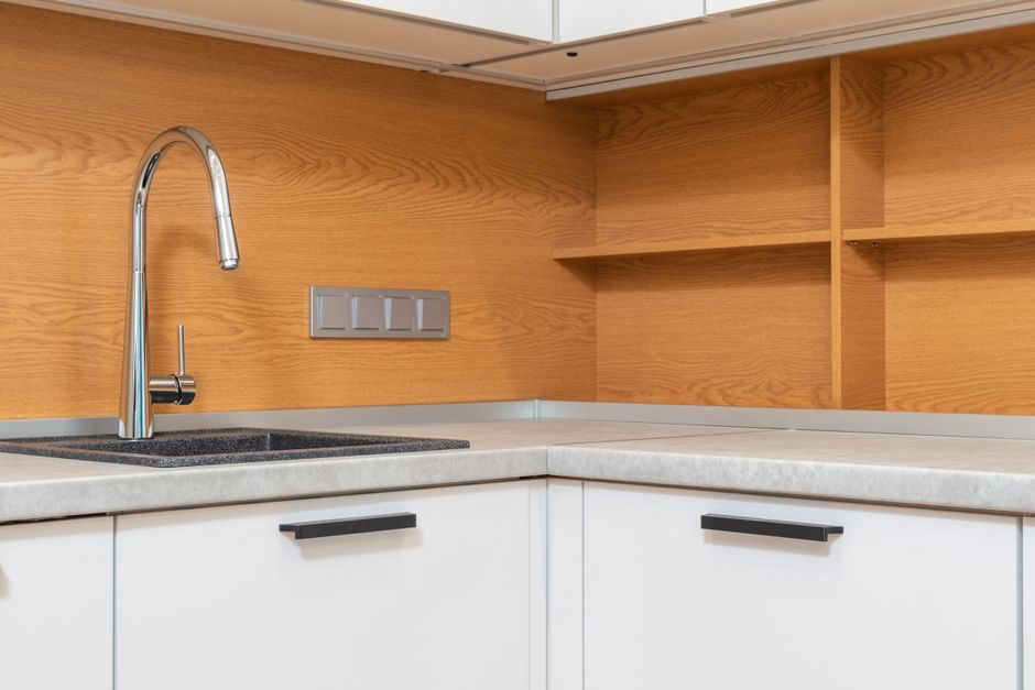 Replace a Kitchen Sink Sprayer in Minutes: Step-by-Step