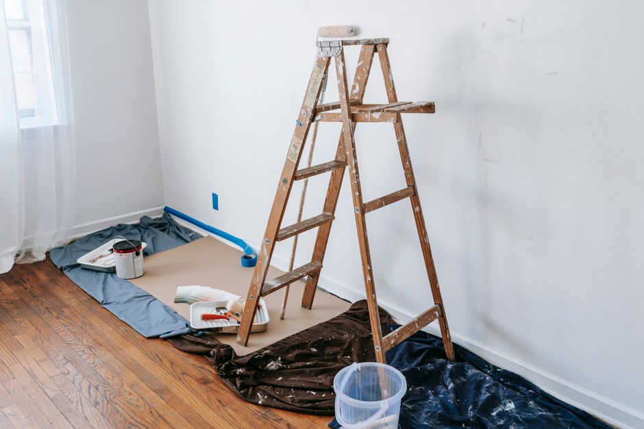 How to paint a room like a professional