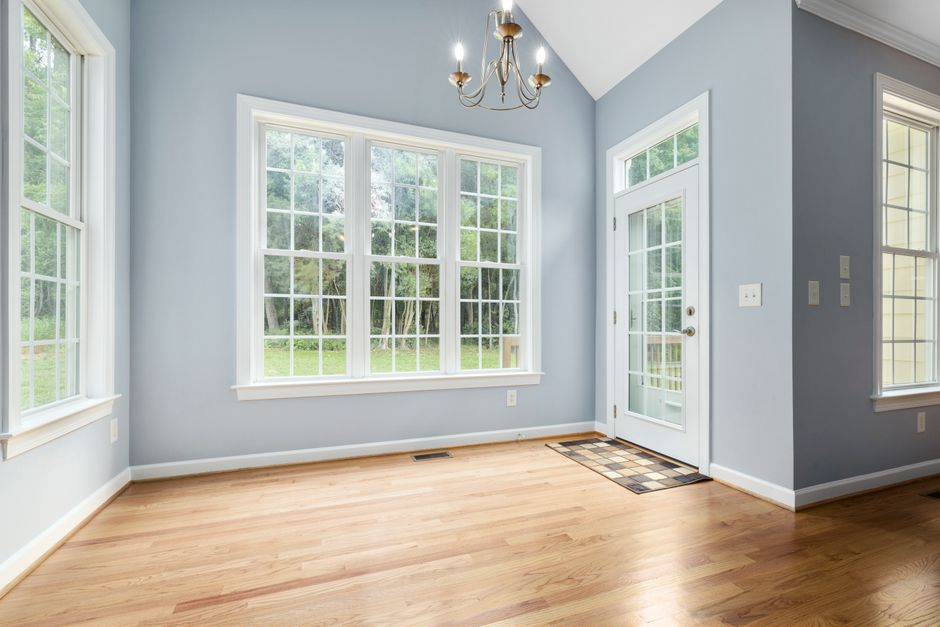 Caulking Baseboard Gaps: A Step-by-Step Repair Guide