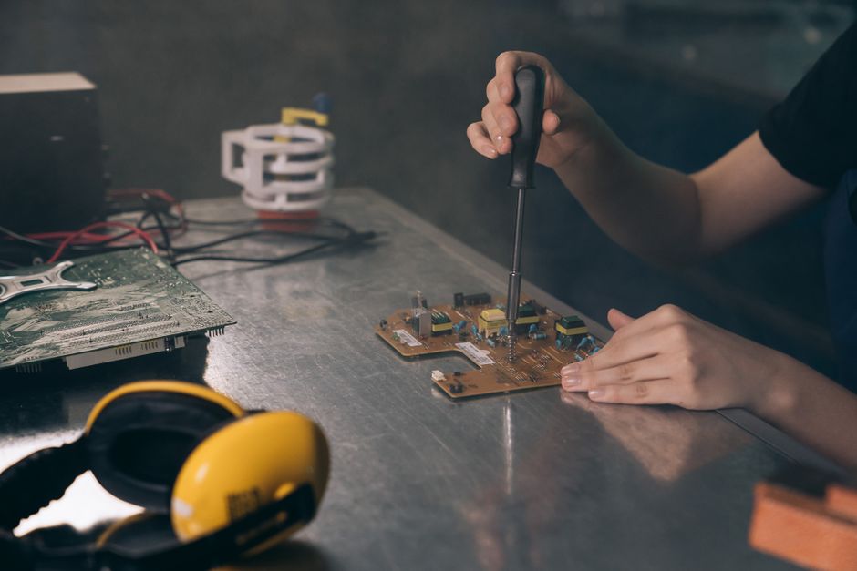 When AI Home Repair Advice Goes Wrong and How to Catch It
